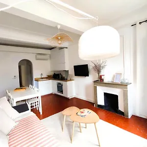 Climatise Parking Gratuit Surveille Appartement
